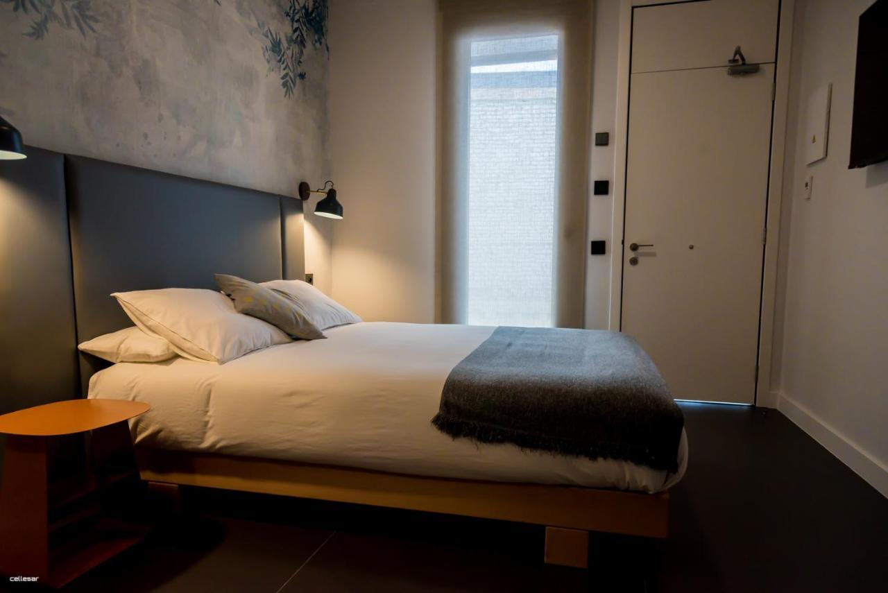 Hotel Welldone Quality - Crystal Pool Sevilla