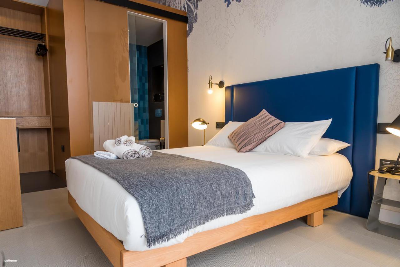 Welldone Quality - Crystal Pool Hotel Sevilla